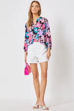 Load image into Gallery viewer, 3/4 Sleeve Black Multi Floral Blouse