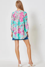 Load image into Gallery viewer, Plus Size 3/4 Sleeve Turquoise Floral Blouse